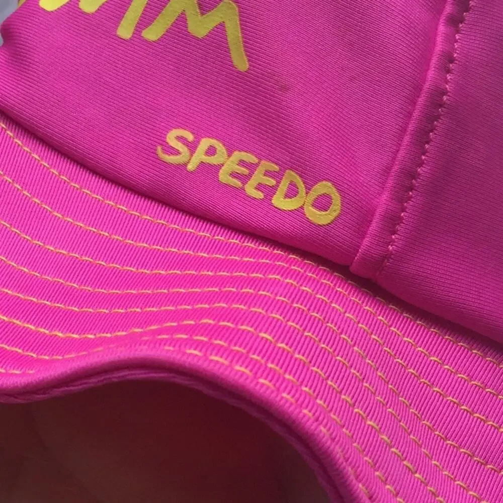 Speedo pink swim hat UPF 50 like new baby size material like a thick swinsuit